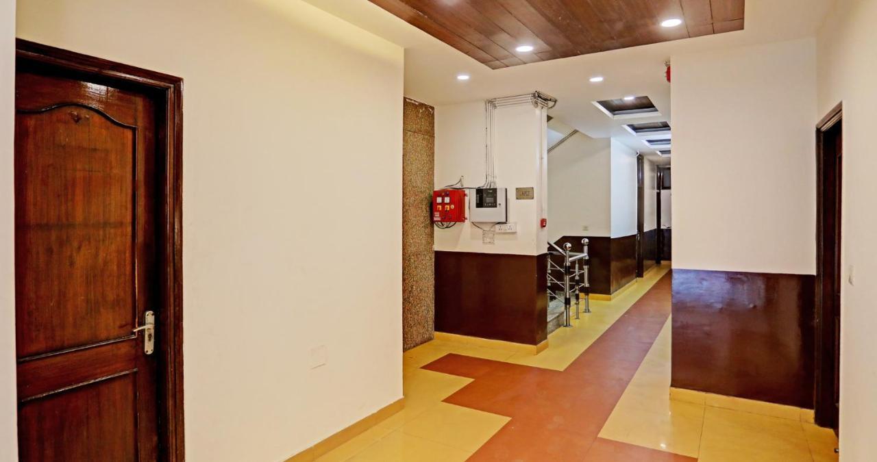 Hotel Grand Tushar - Ghaziabad Railway Station Экстерьер фото