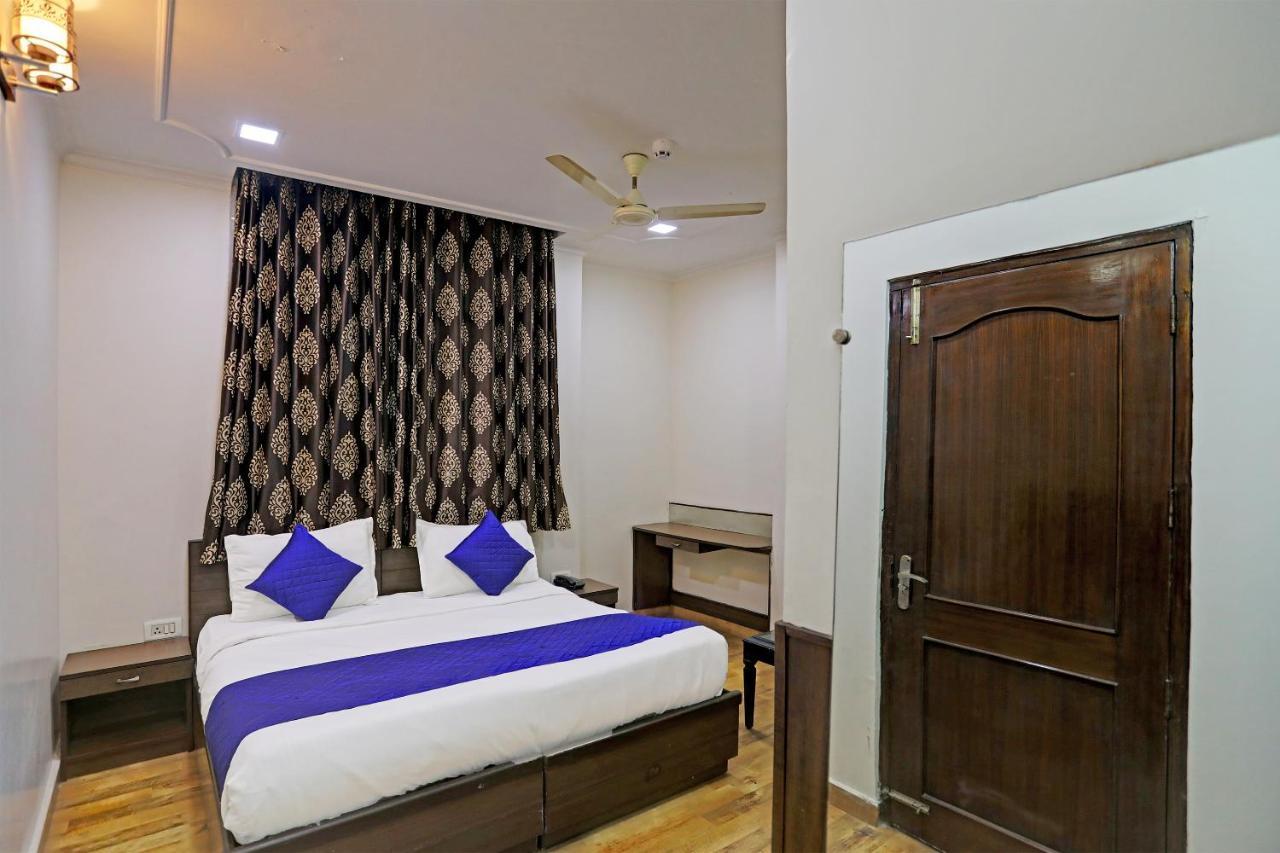 Hotel Grand Tushar - Ghaziabad Railway Station Экстерьер фото