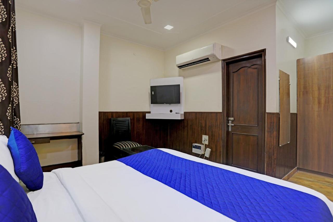 Hotel Grand Tushar - Ghaziabad Railway Station Экстерьер фото