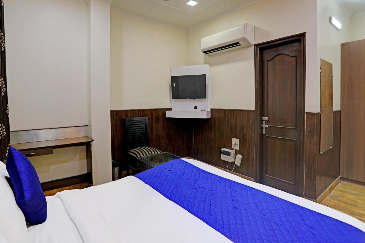 Hotel Grand Tushar - Ghaziabad Railway Station Экстерьер фото