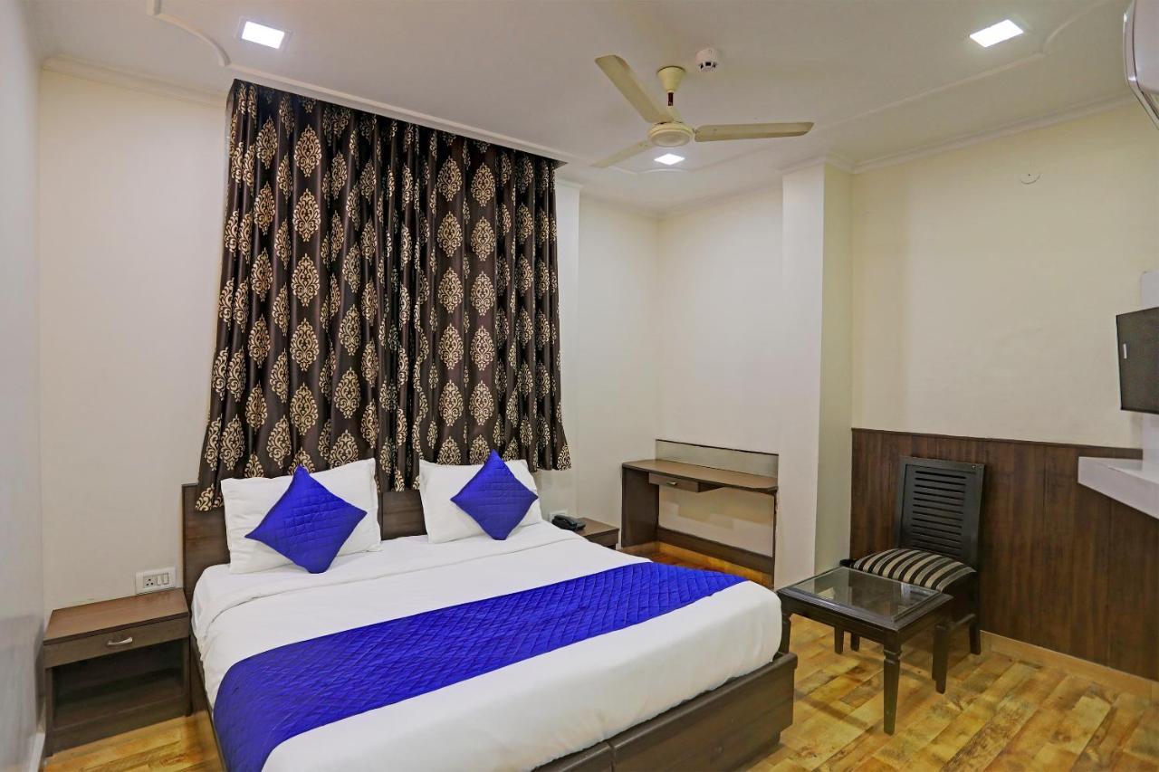 Hotel Grand Tushar - Ghaziabad Railway Station Экстерьер фото