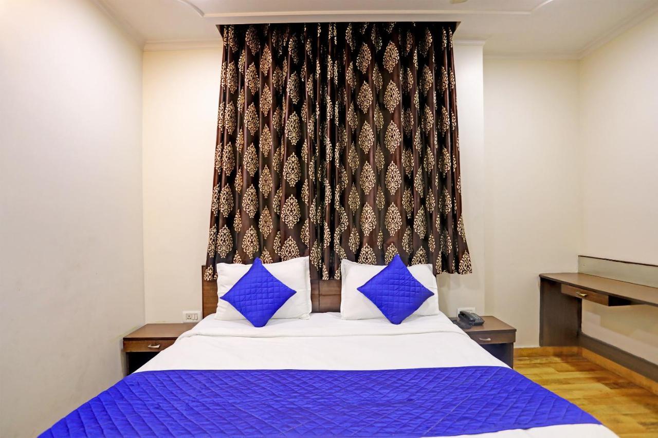 Hotel Grand Tushar - Ghaziabad Railway Station Экстерьер фото