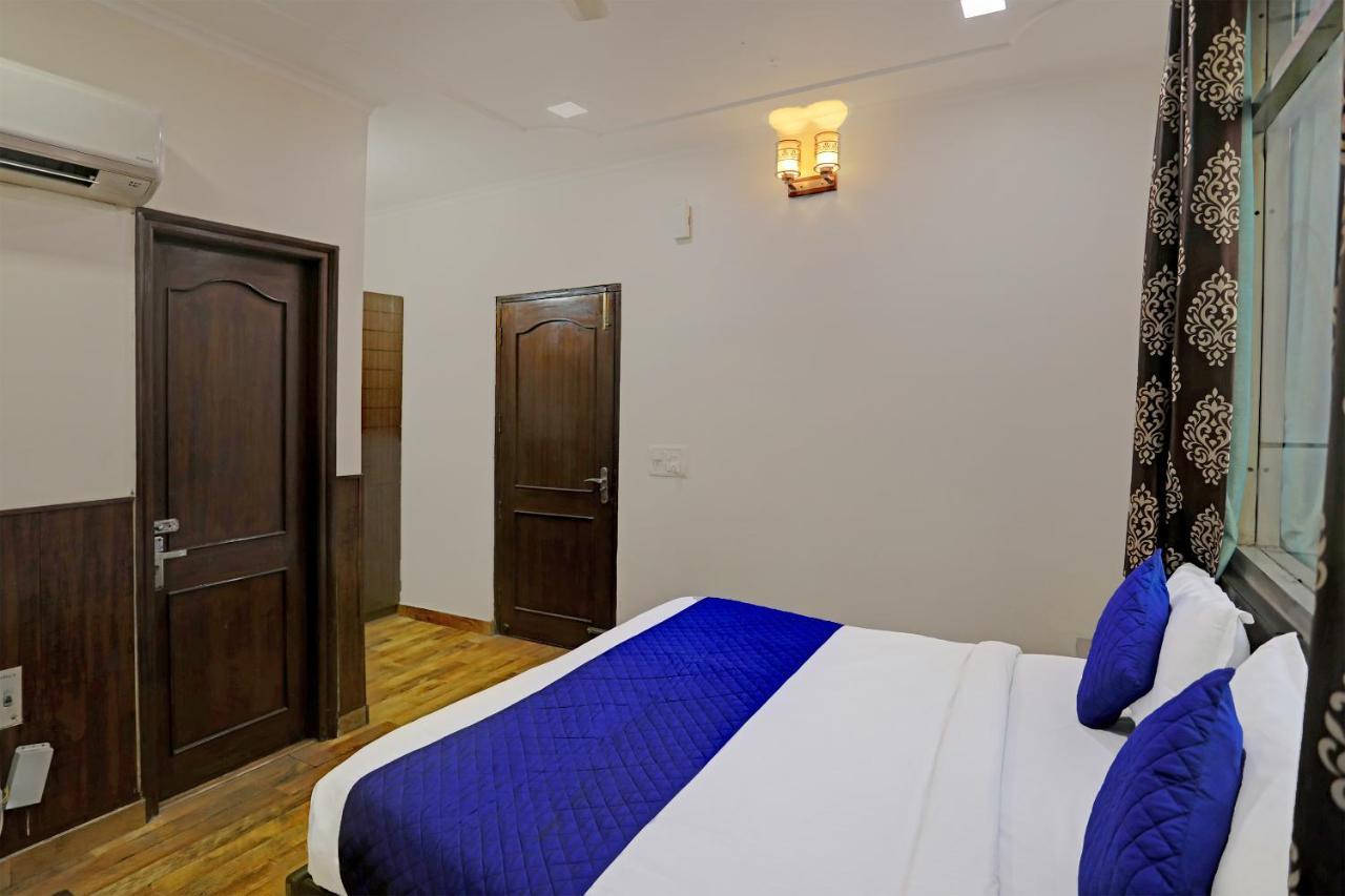 Hotel Grand Tushar - Ghaziabad Railway Station Экстерьер фото