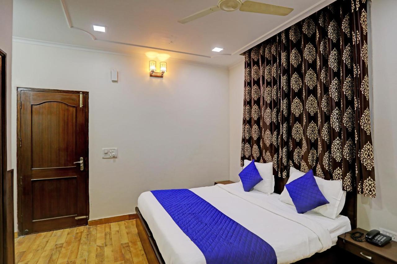 Hotel Grand Tushar - Ghaziabad Railway Station Экстерьер фото